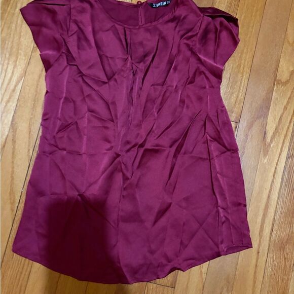 SHEIN Women's Burgundy Shirt Sleeve Button Up Blouse - Picture 2 of 6